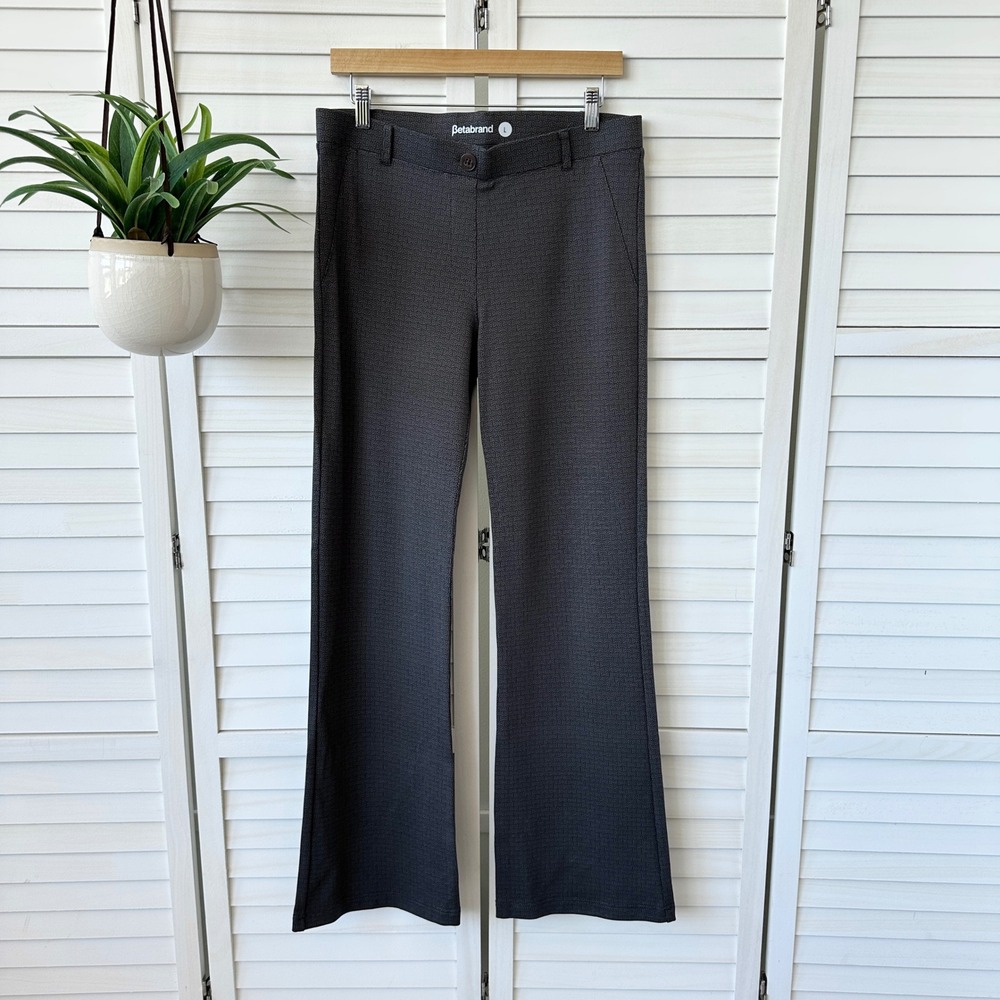 Betabrand Gray Maze‎ 2 Pocket Dress yoga Pants Flare Leg Geometric Womens Size L